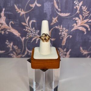 Vintage Estate Mid Century Gold Tone Ring Size 7.5 by Avon Lot D55